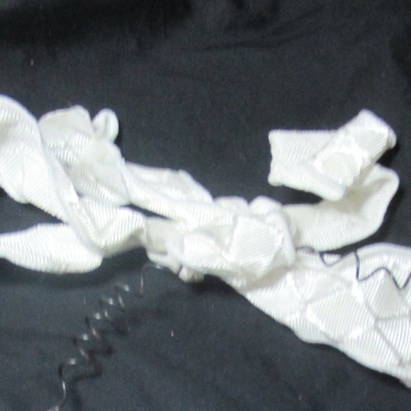 NWT Home is where the fur flies sign - Picture 4 of 8